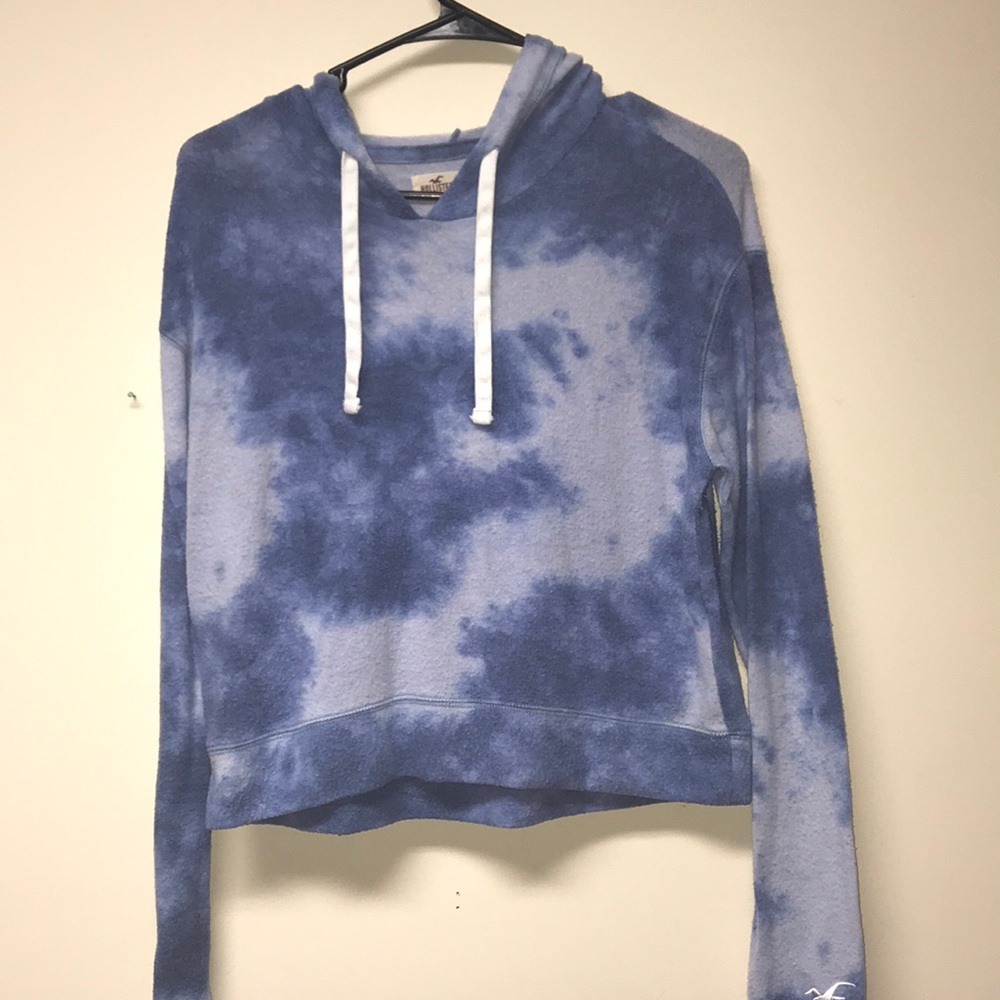 Long sleeve tie dye shirt